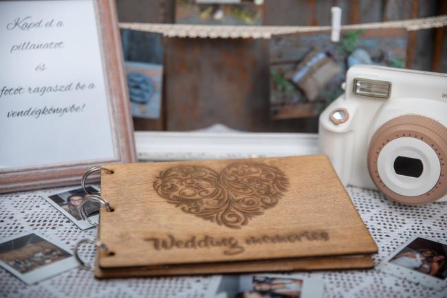 Instax kamera
