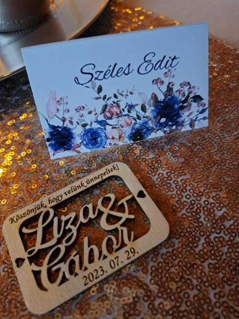 Lézervágott köszönetajándék